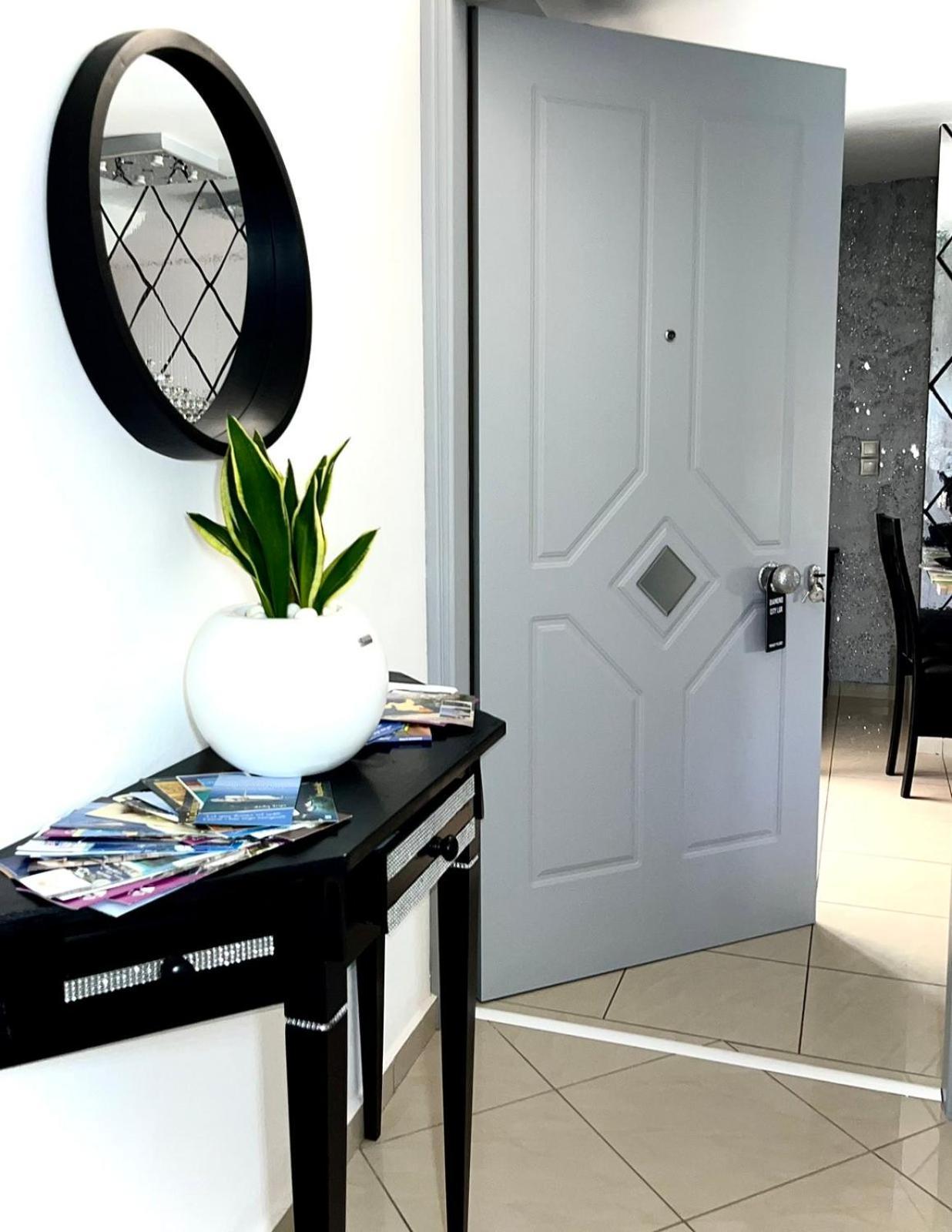 Diamond City Lux Apartment Аргостолион Экстерьер фото